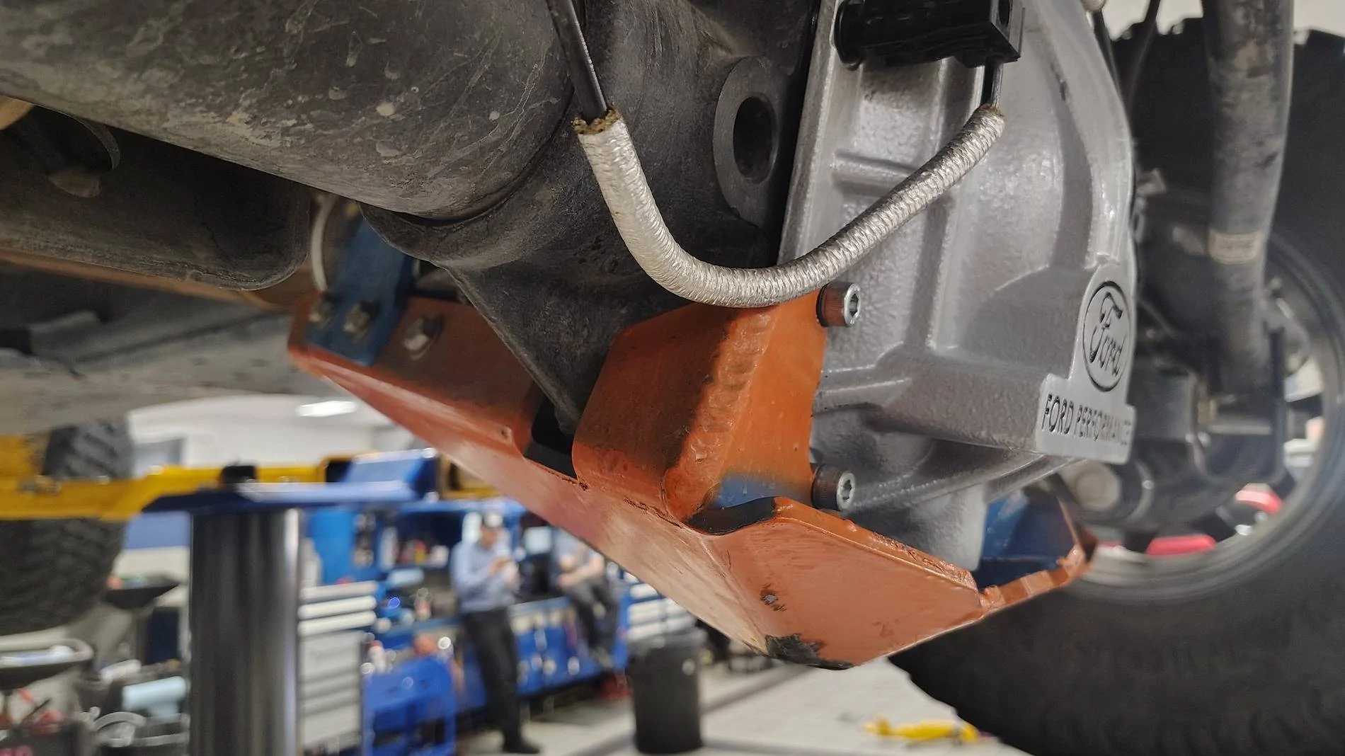 Ford Bronco Installed the Ford Performance differential cover and made my diff skid fit. 1000009705