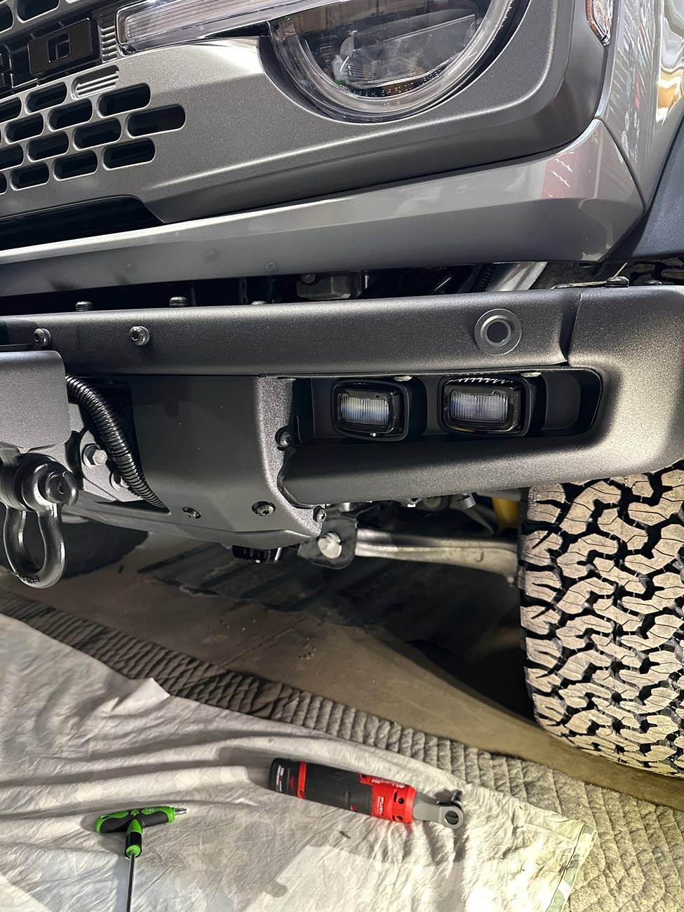 Ford Bronco Warn Winch, Westin Brush Guard, LED Fog Lights & Lightbar install IMG_3397