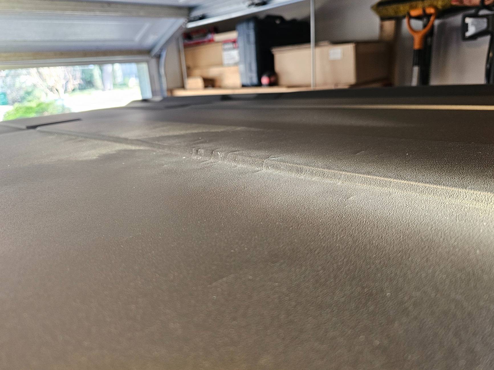 Ford Bronco Hardtop cracks?  Something else? 20250301_150603