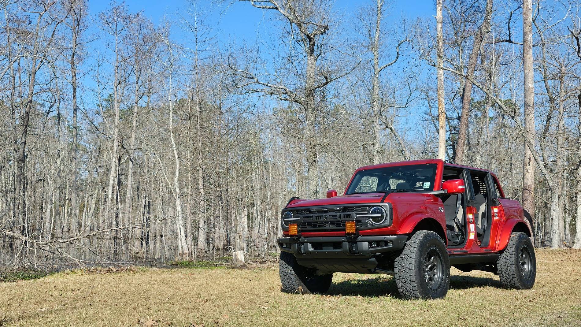 Ford Bronco HOT PEPPER RED Bronco Club 20250301_151055