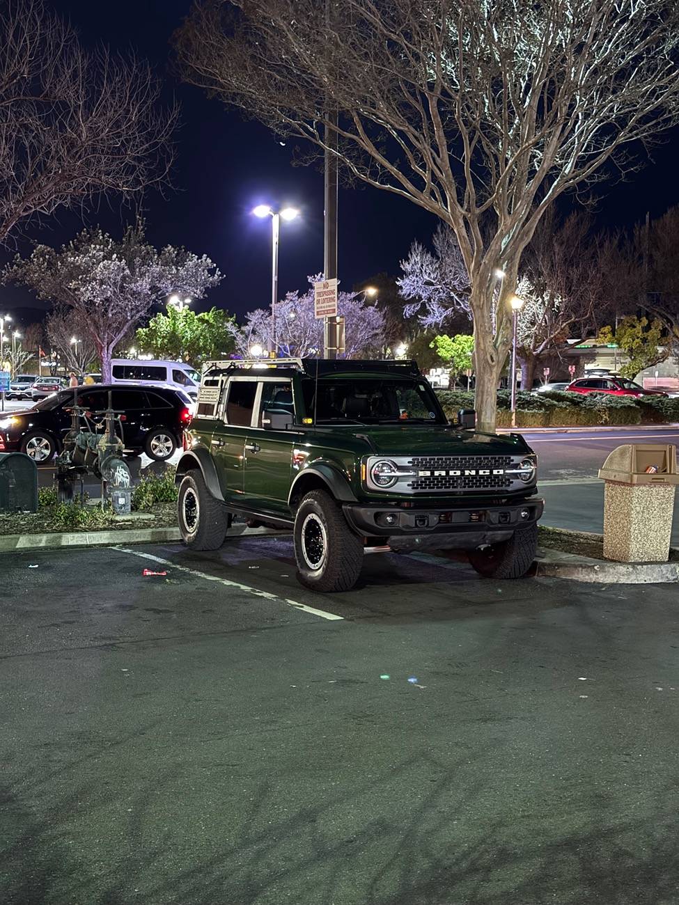 Ford Bronco Turn Offroad Hard Top w/ Roof Racks IMG_4756