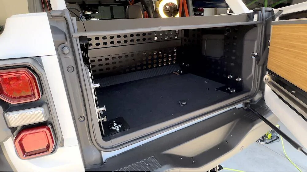 Ford Bronco EZ 4x4 Bronco Trunk review and discount code 1741022485926-84