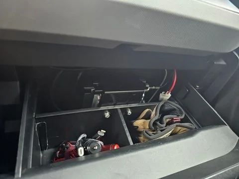 Ford Bronco VHF and GMRS radios install / mounting? 9fba3a38-4cf6-4d37-8bc0-d6e54bf1a1ff