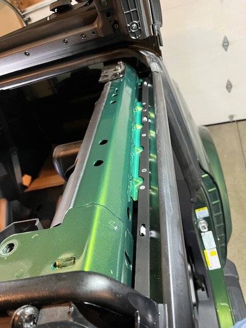 Ford Bronco Ultimate 10-step wind noise fix for the Bronco Sunrider Top Sunrider_7