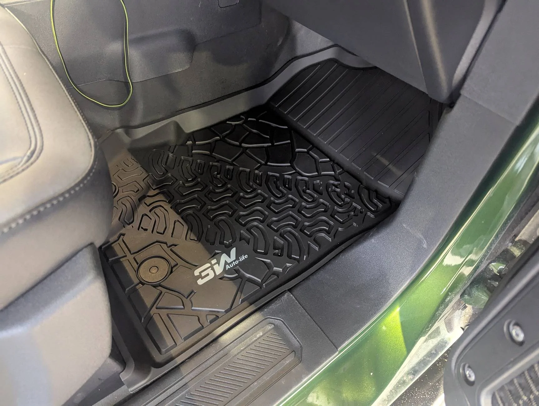 Ford Bronco Cargo Mat - Husky or Weathertech? PXL_20250221_133623894