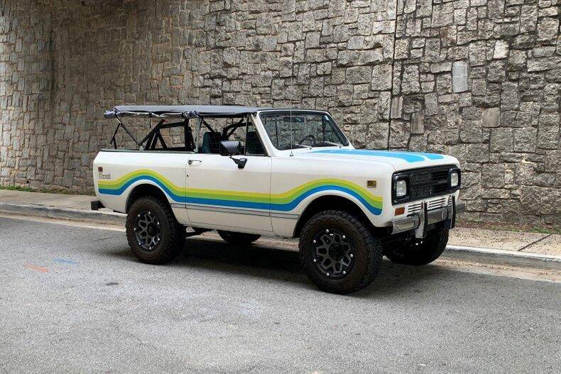 Ford Bronco Free Wheeling Bronco @ Dealership 1741388644586-tf