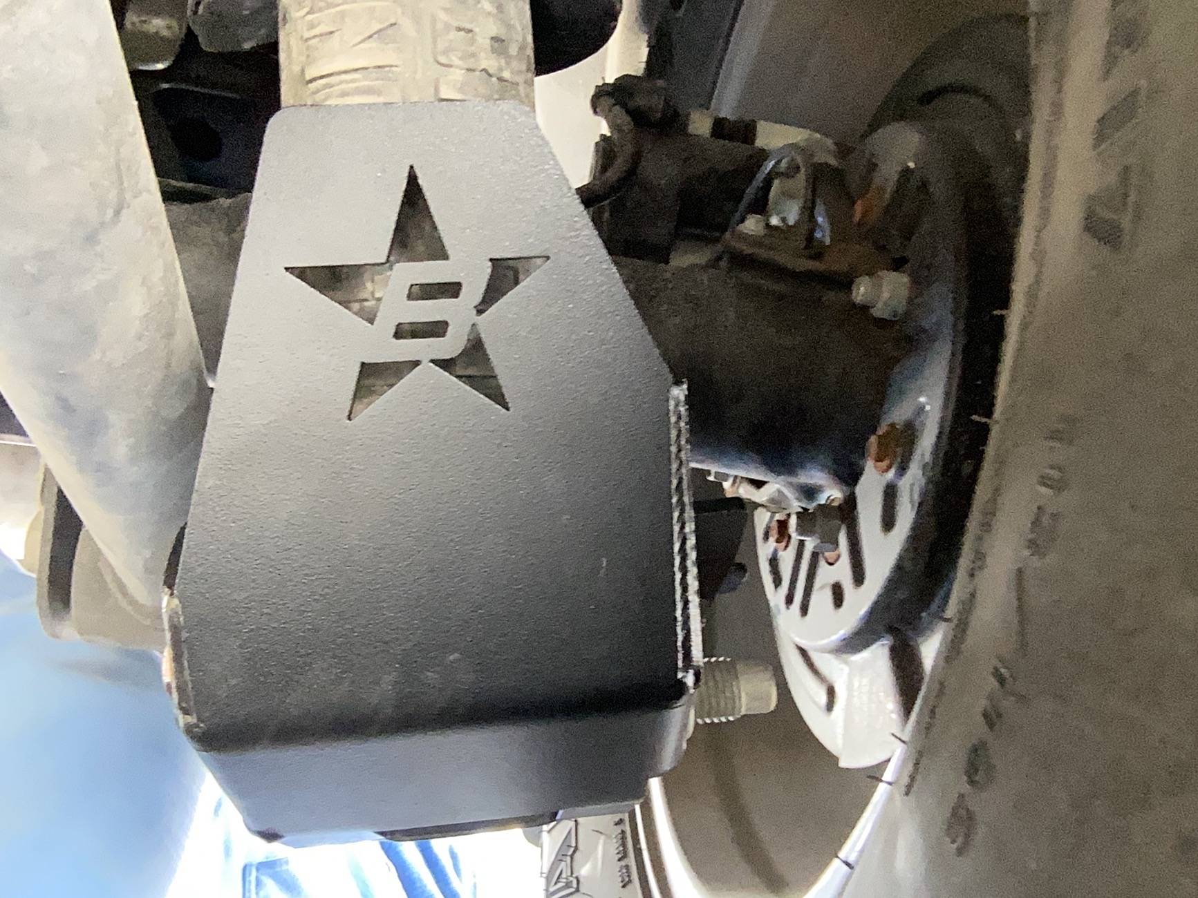 Ford Bronco ???Barnes 4WD Skid Plates???? IMG_1979