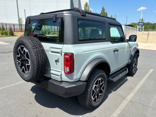 Ford Bronco 2022 Bronco 2-Door - $33,500 obo bronco3
