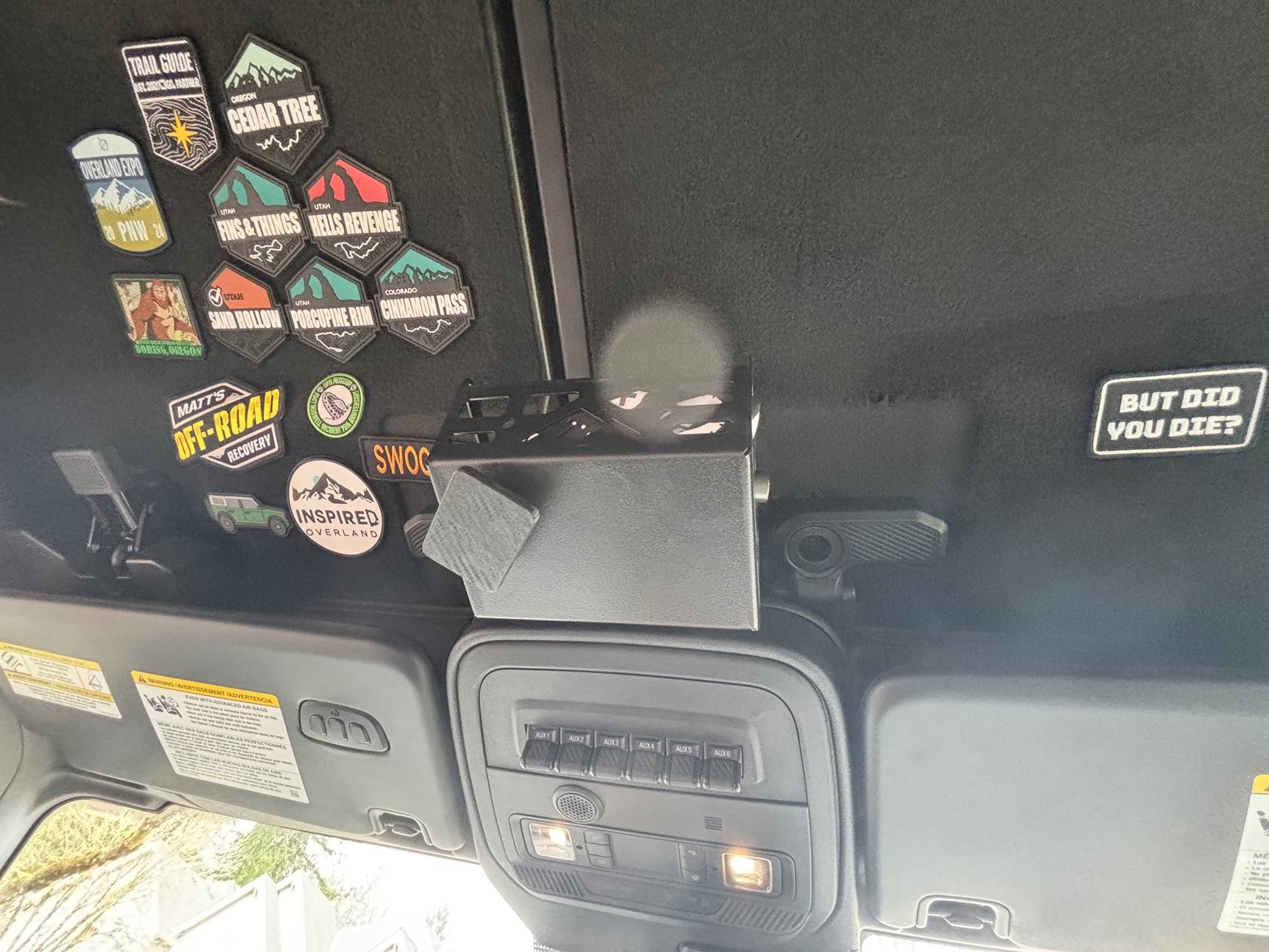 Ford Bronco Driver side vs passenger side decor. IMG_4654