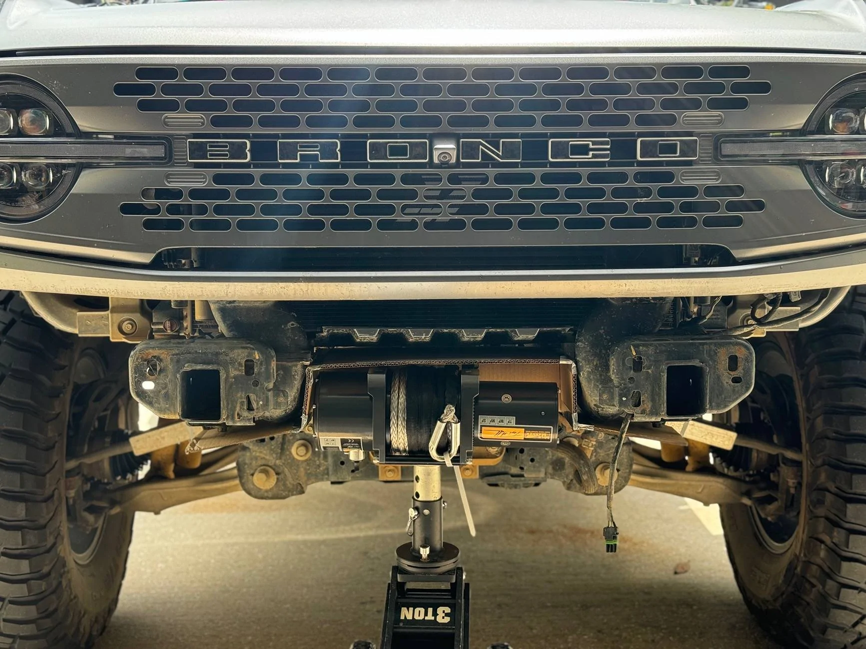Ford Bronco NEW Hammer Built High Clearance Hidden Winch IMG_9345