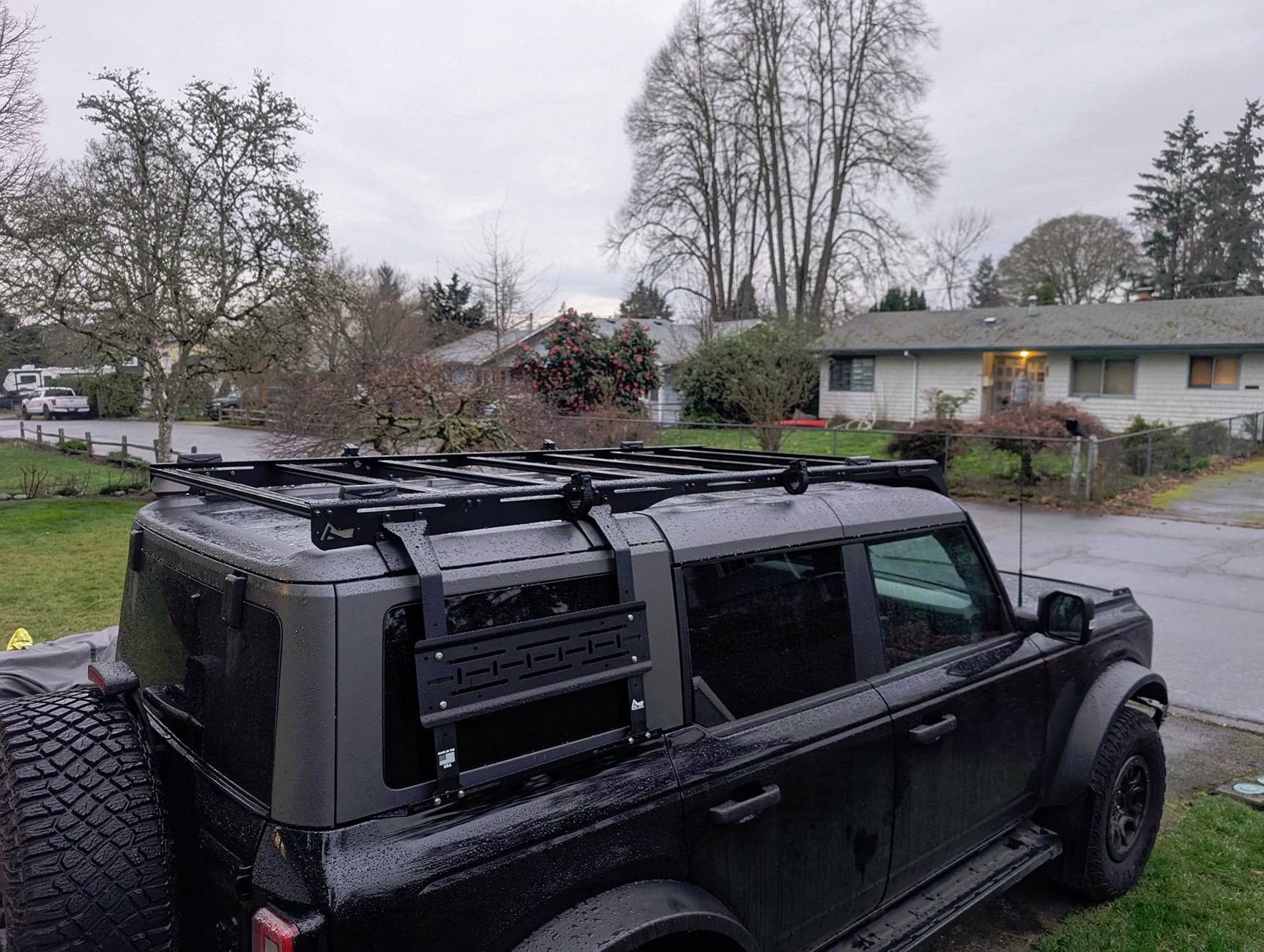 Ford Bronco TrailRax 4 Door Roof Rack w/ Kayaks on top BroncoTo