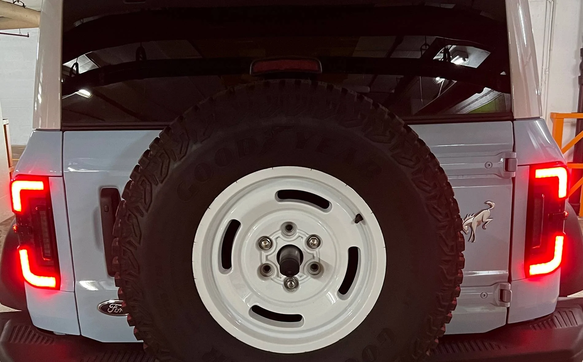 Ford Bronco Morimoto XB LED LOW PROFILE TAIL LIGHTS IMG_5207