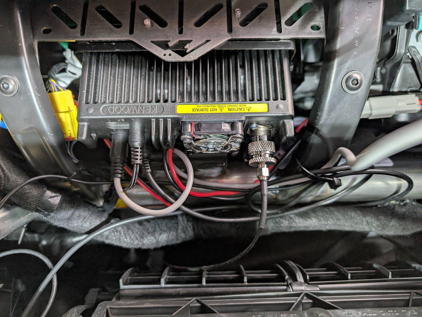 Ford Bronco VHF and GMRS radios install / mounting? PXL_20250315_201025923