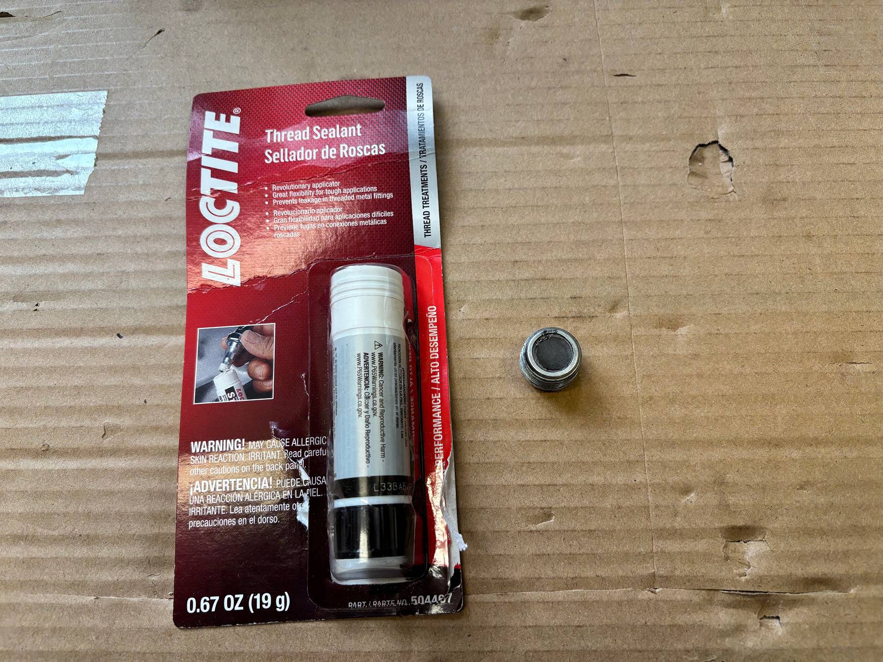 Ford Bronco Raptor rear axle drain plug IMG_E1990.JPG