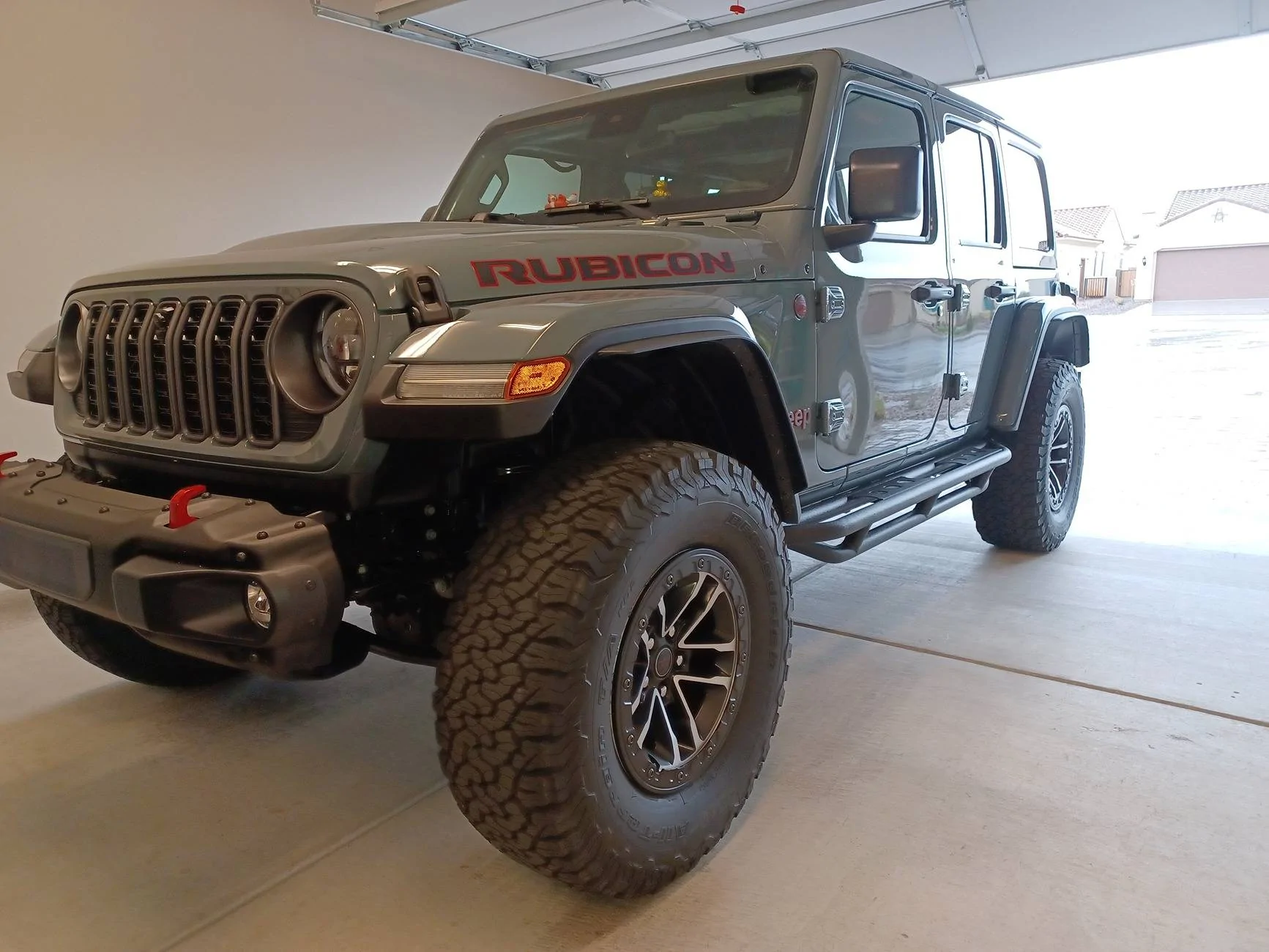 Ford Bronco Perspective owner - Questions 20240107_123055