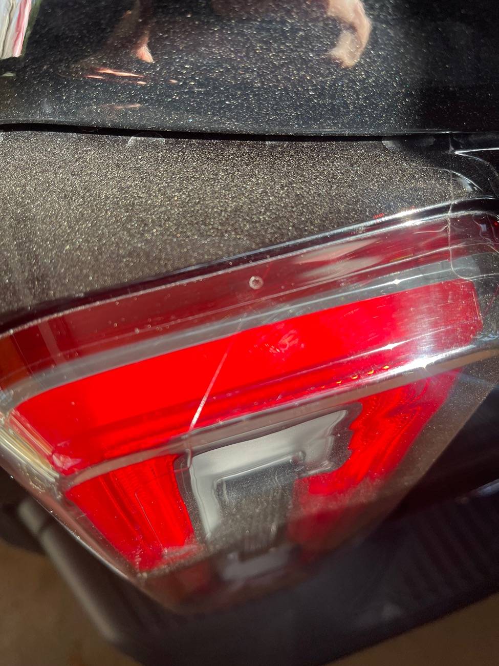 Ford Bronco Crack in tail light IMG_1822
