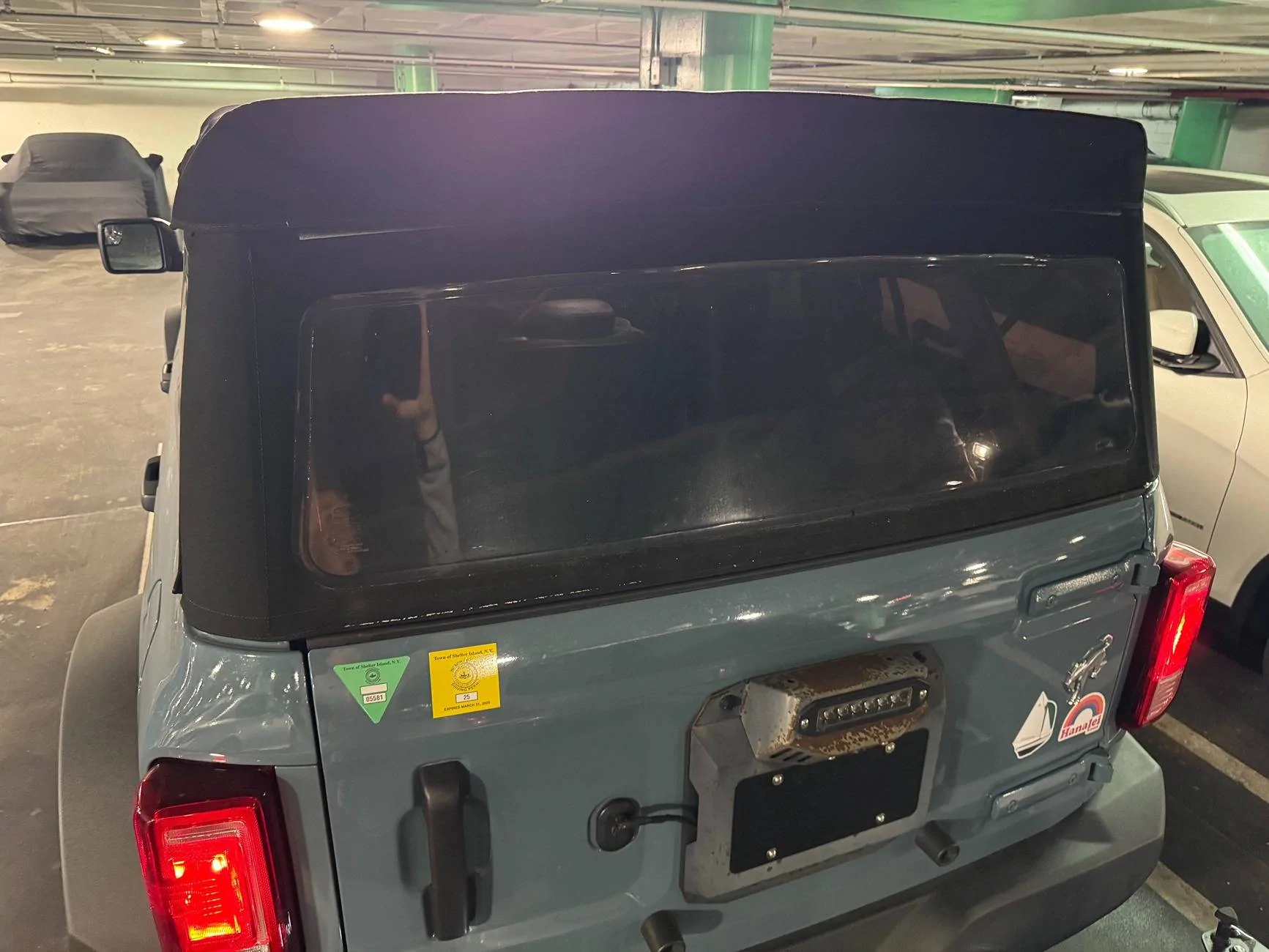 Ford Bronco FS: Soft Top with IAG Lifting Struts ($100) IMG_3972