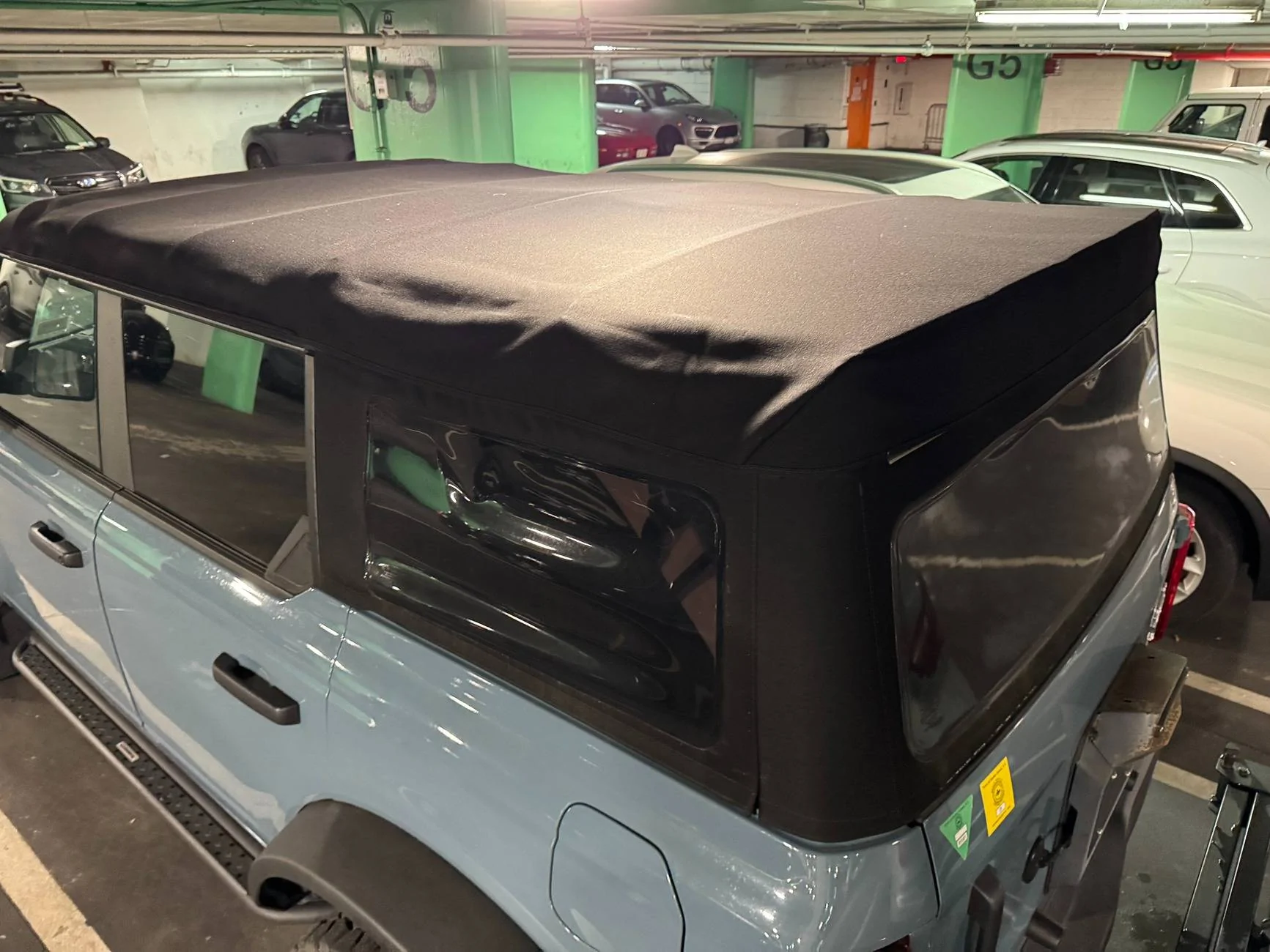 Ford Bronco FS: Soft Top with IAG Lifting Struts ($100) IMG_3974
