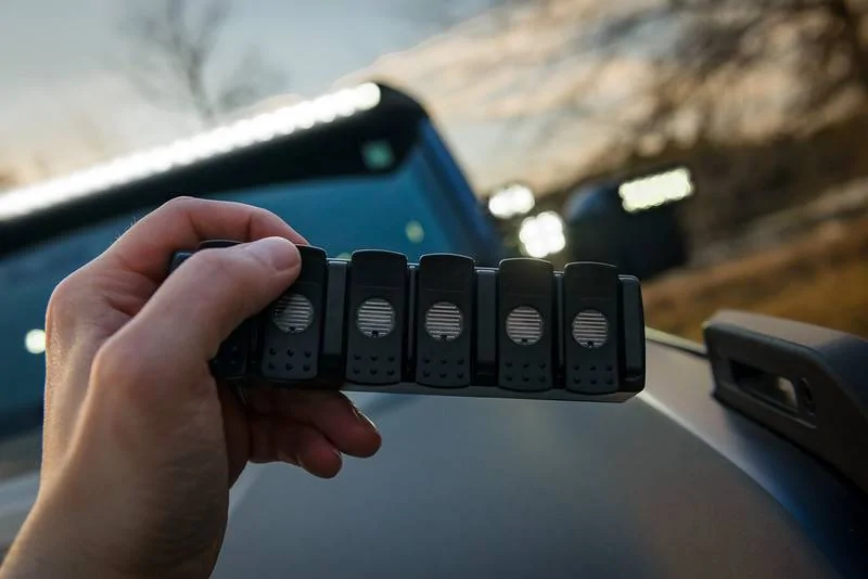 Ford Bronco No AUX? NO Problem! Aux Switch Solution- TRIGGER Controller for Ford Bronco ORACLE_Lighting_Trigger_Remote_Bronco
