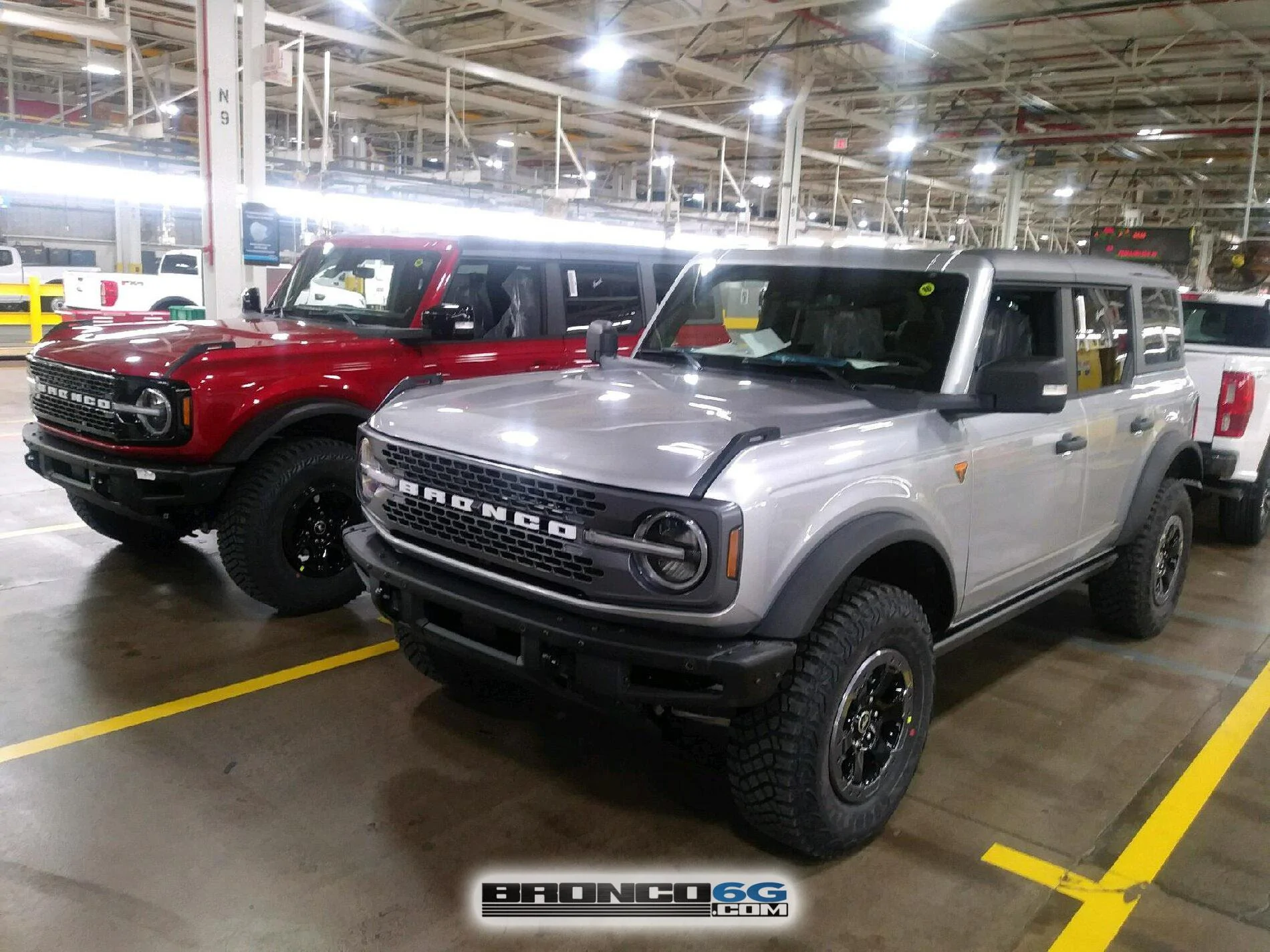 Ford Bronco 60+ Bronco Interior + Exterior Pics From Factory (by The Stig) 2021 Bronco interior factory production line photos 2