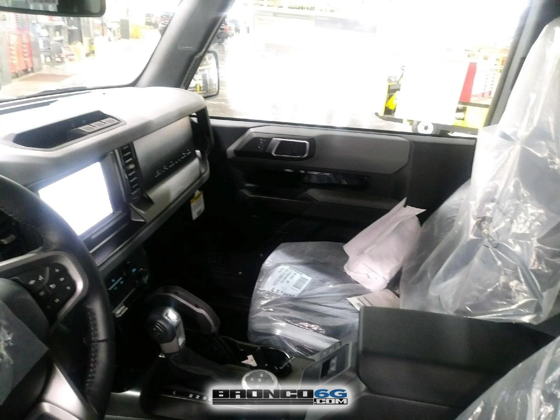 Ford Bronco 60+ Bronco Interior + Exterior Pics From Factory (by The Stig) 2021 Bronco interior factory production line photos 30