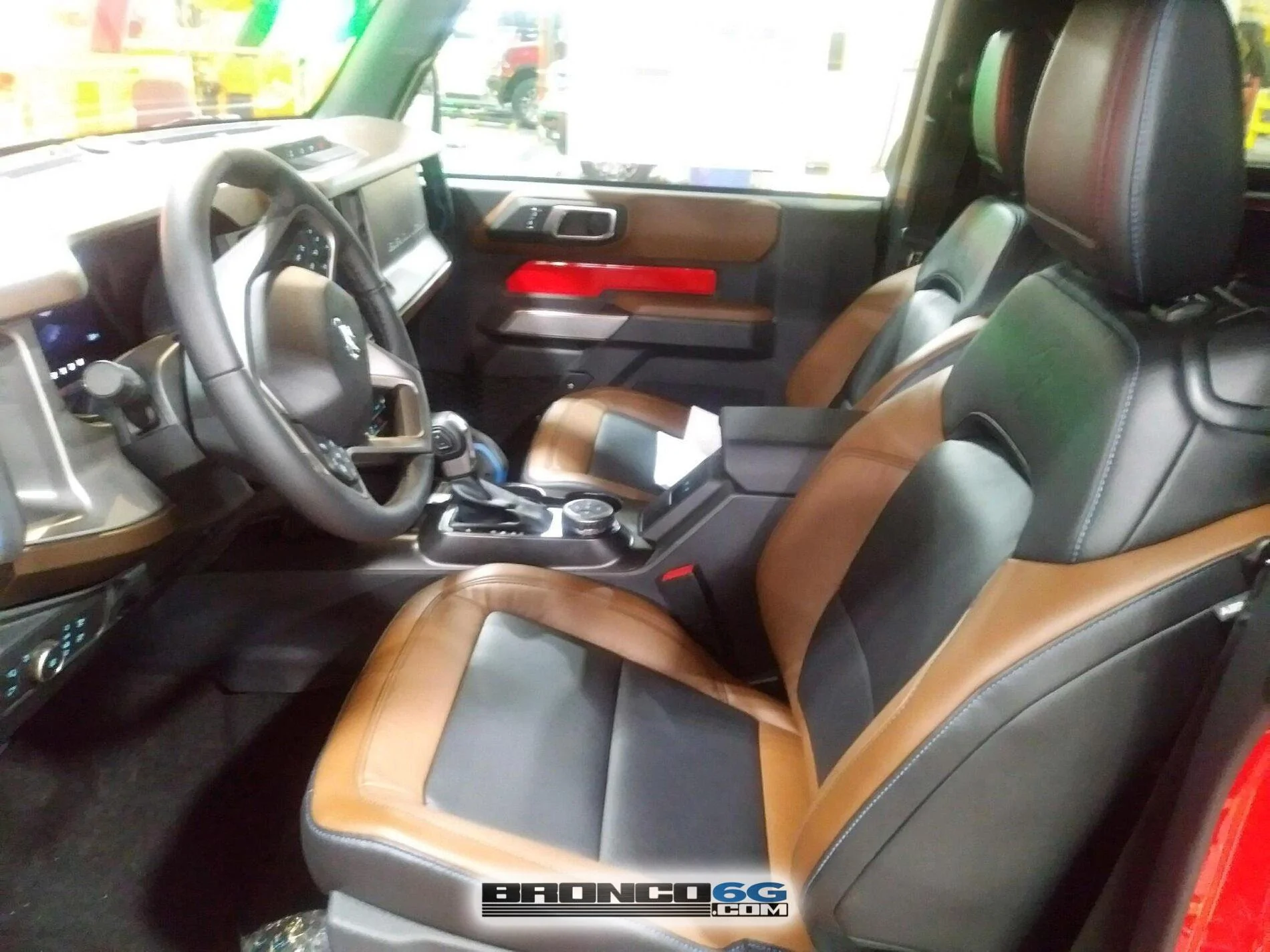 Ford Bronco 60+ Bronco Interior + Exterior Pics From Factory (by The Stig) 2021 Bronco Outer Banks Leather interior factory production line photos 39