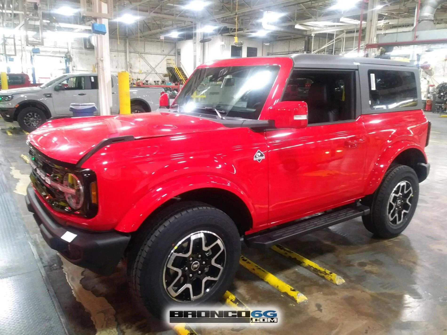 Ford Bronco 60+ Bronco Interior + Exterior Pics From Factory (by The Stig) 2021 Bronco Outer Banks Leather interior factory production line photos 32 Race Red 2