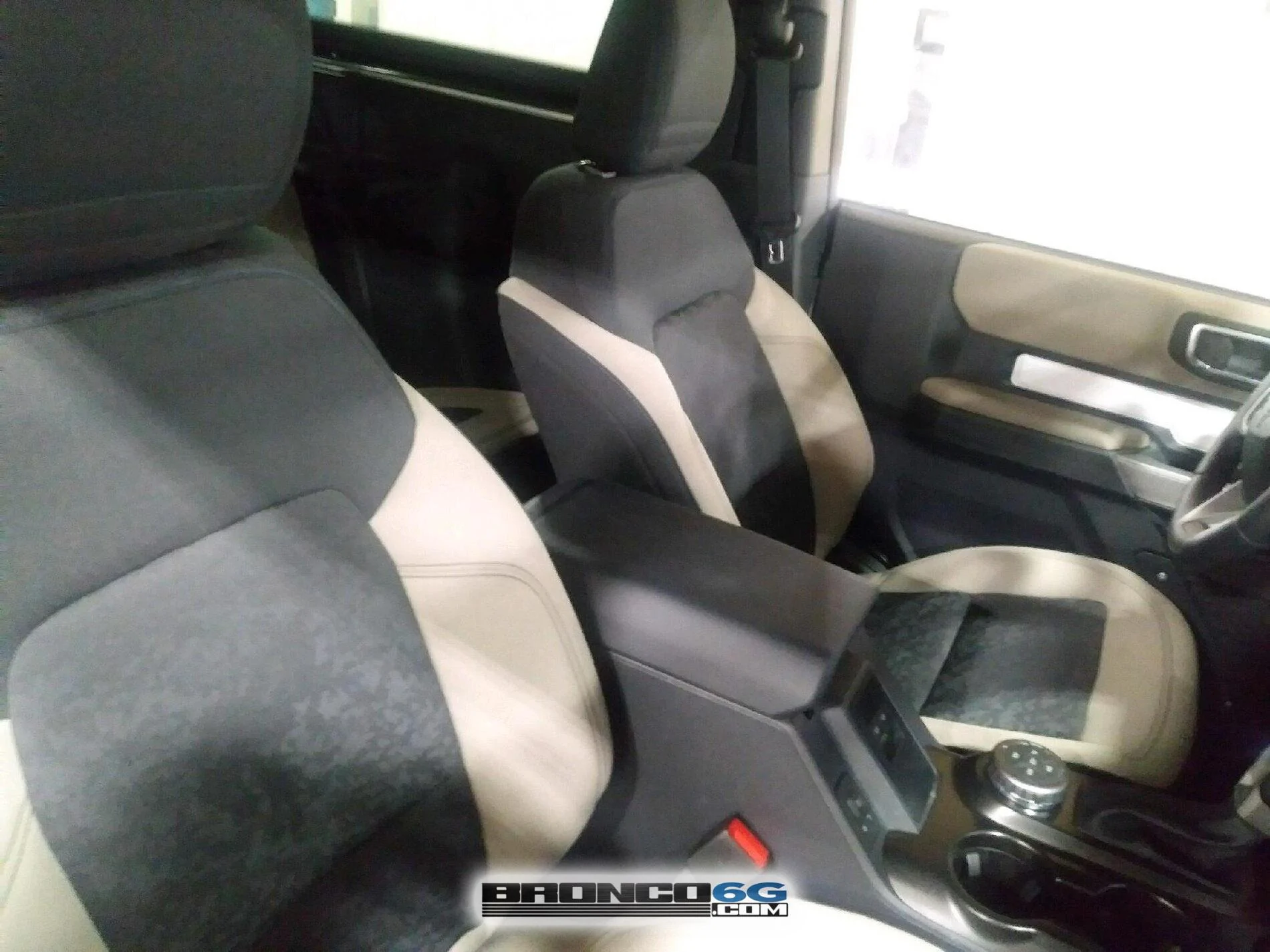 Ford Bronco 60+ Bronco Interior + Exterior Pics From Factory (by The Stig) 2021 Bronco interior factory production line photos 40 Wildtrak 2