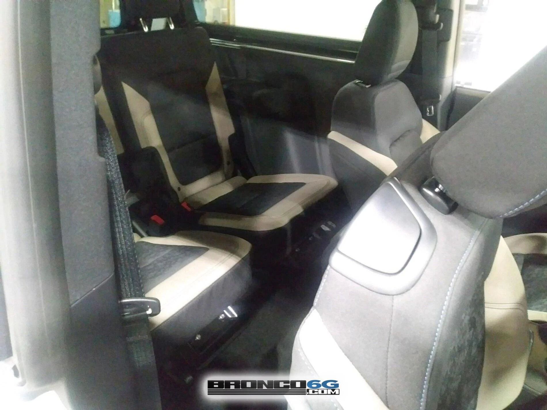 Ford Bronco 60+ Bronco Interior + Exterior Pics From Factory (by The Stig) 2021 Bronco interior factory production line photos 40 Wildtrak 3