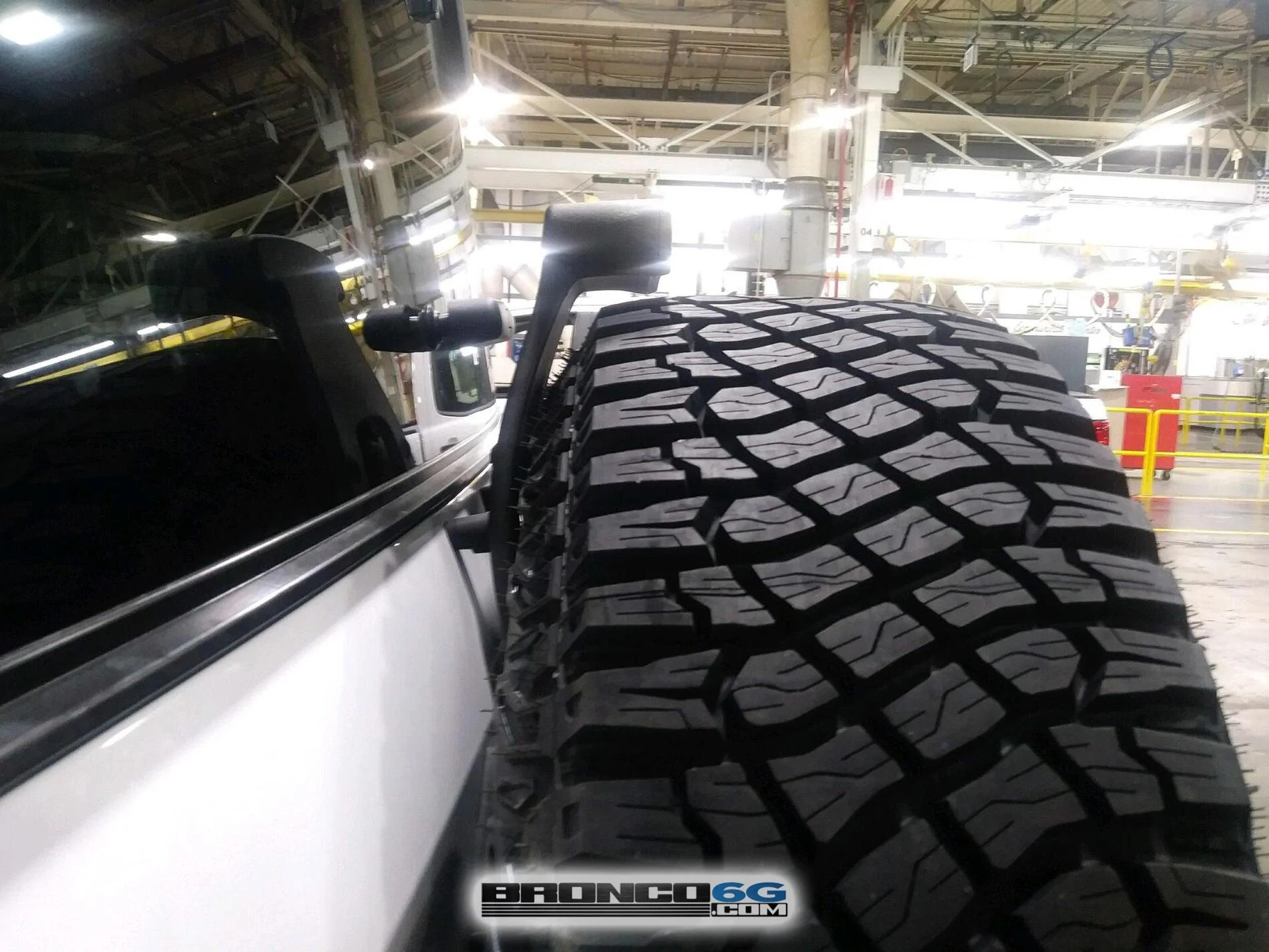 Ford Bronco 60+ Bronco Interior + Exterior Pics From Factory (by The Stig) 2021 Bronco interior factory production line photos 40 Wildtrak 4