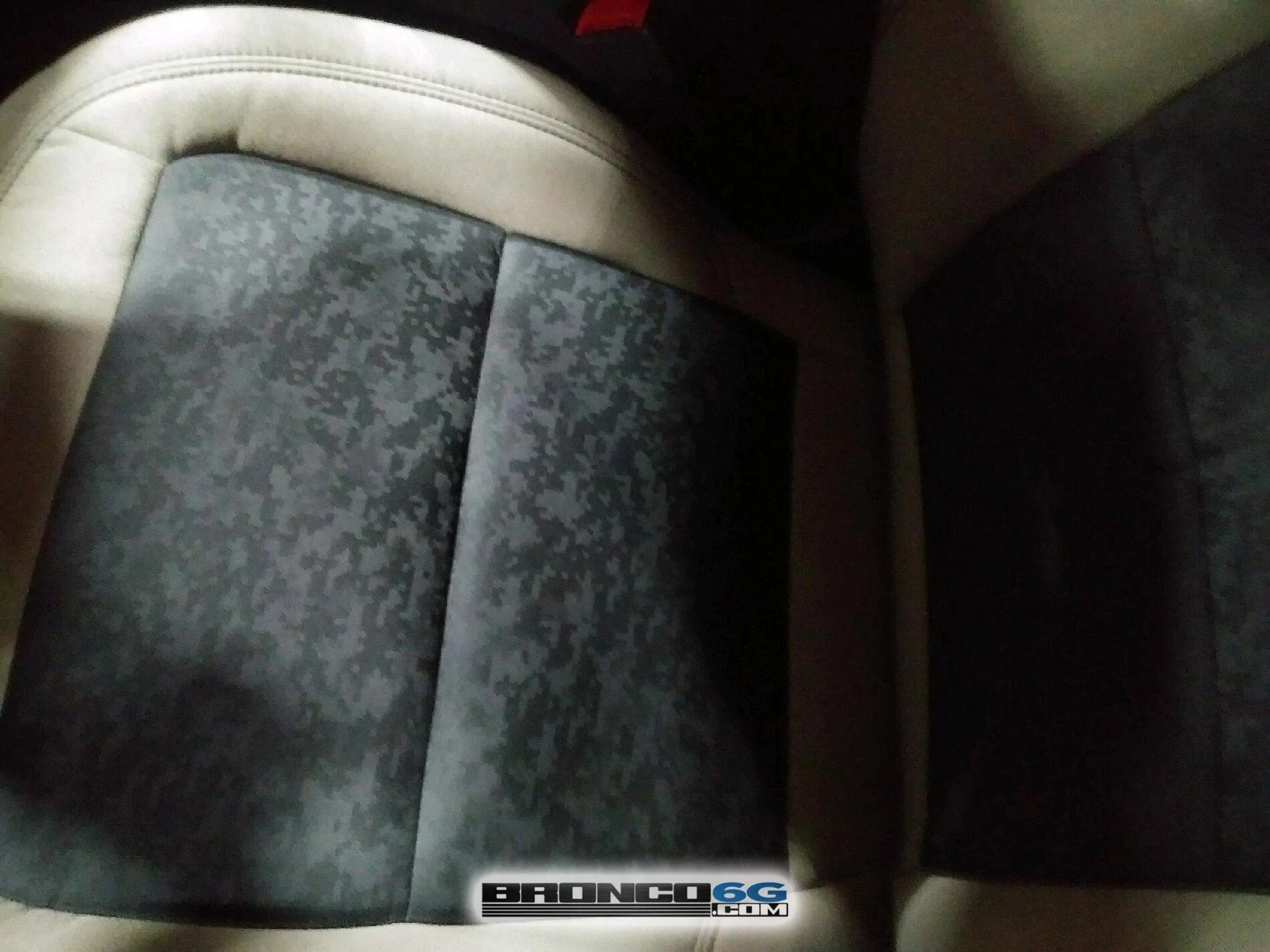 Ford Bronco 60+ Bronco Interior + Exterior Pics From Factory (by The Stig) 2021 Bronco interior factory production line photos 40 Wildtrak 13