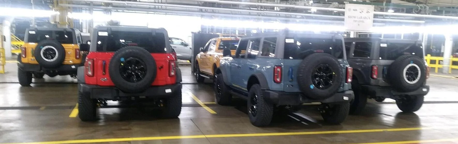 Ford Bronco 30+ Bronco Factory Pics: Navy Pier Interior, Bronze Dashboard, Base Antimatter Blue + More by The Stig ??️? 2D429470-6E5D-4BED-806E-B8AD8B52747C