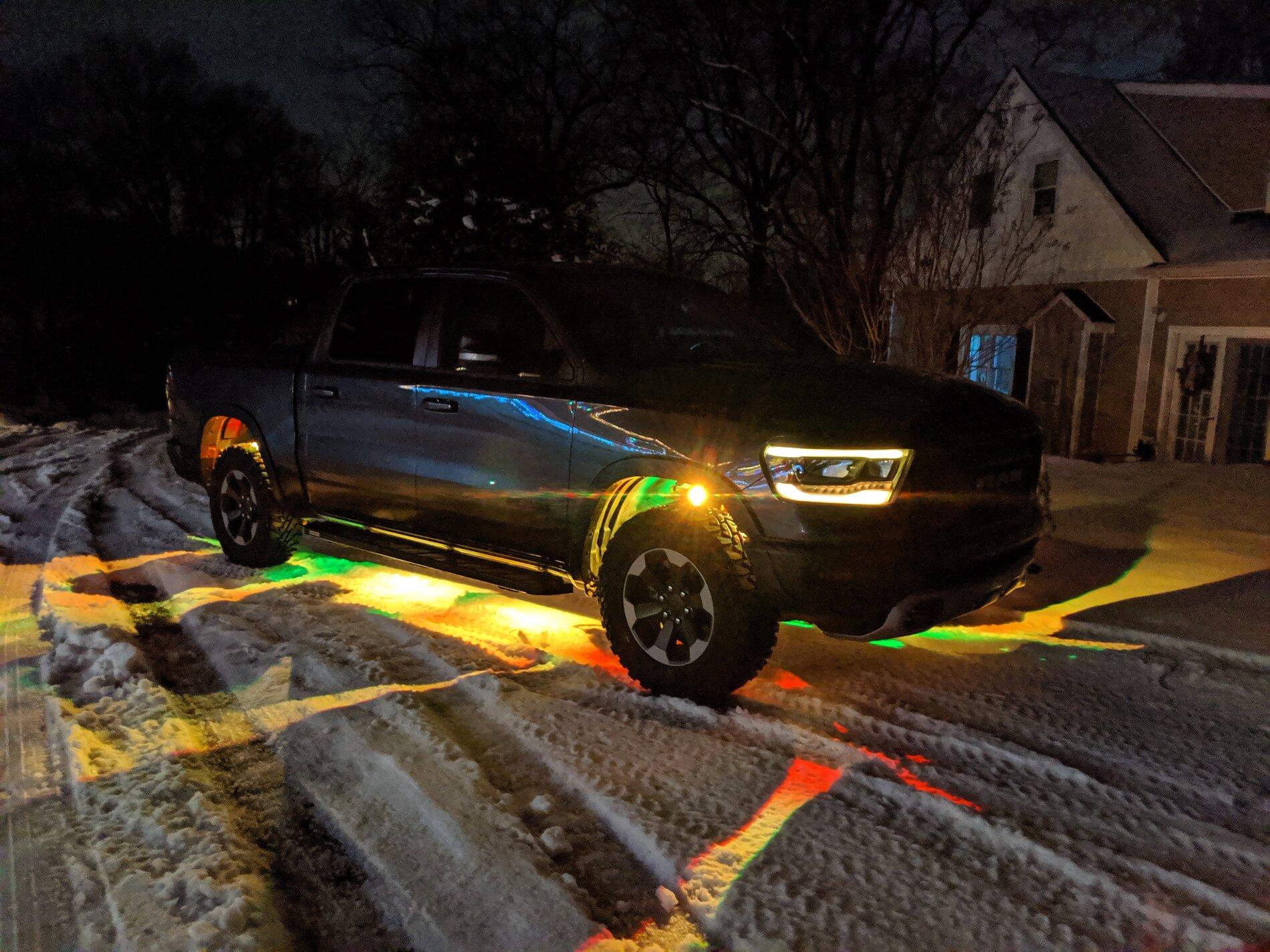 Ford Bronco Rock lights. Worth it getting installed from factory? IMG_20201220_173209