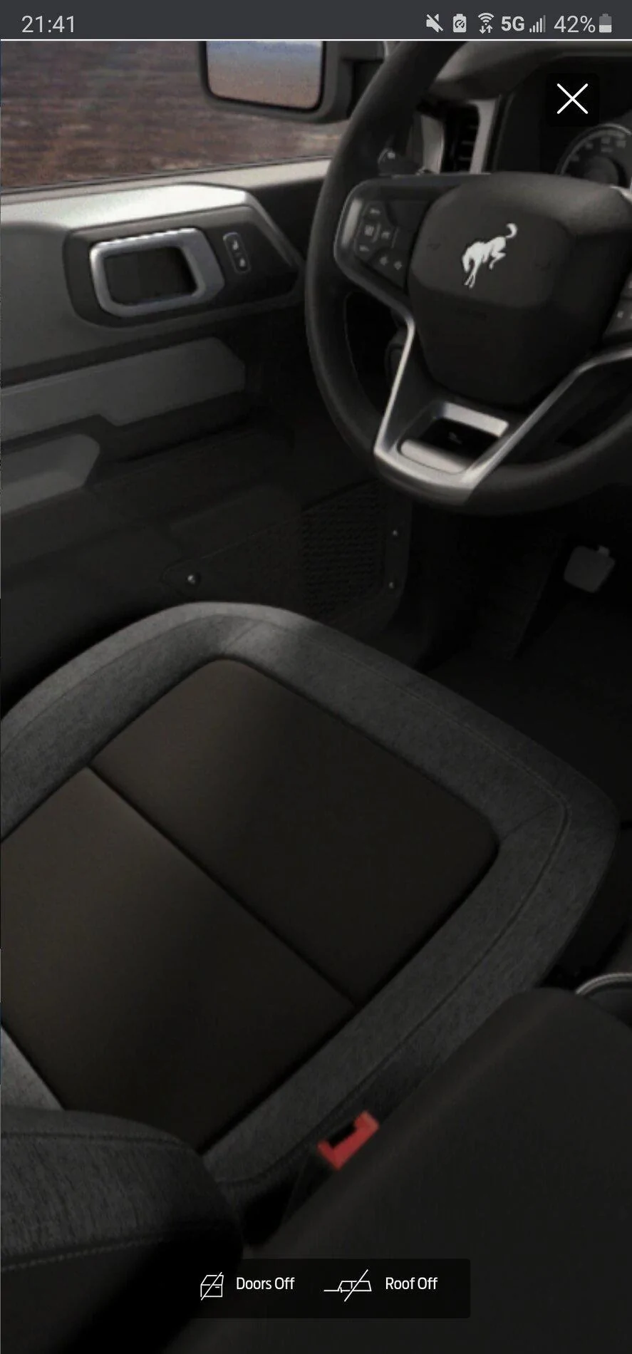 Ford Bronco Bronco Base Interior, Seats, Dash Screenshot_20201220-214154_Brav