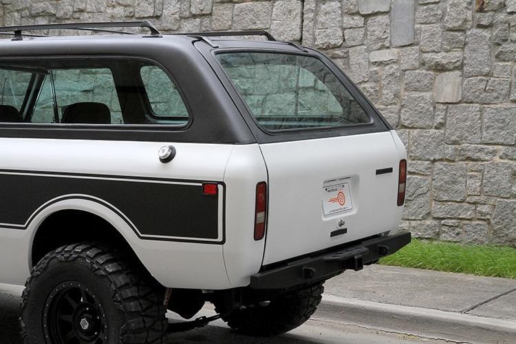 Ford Bronco Fastback Soft Top spotted on 2021 Bronco! 1976-International-Scout-Traveler-10