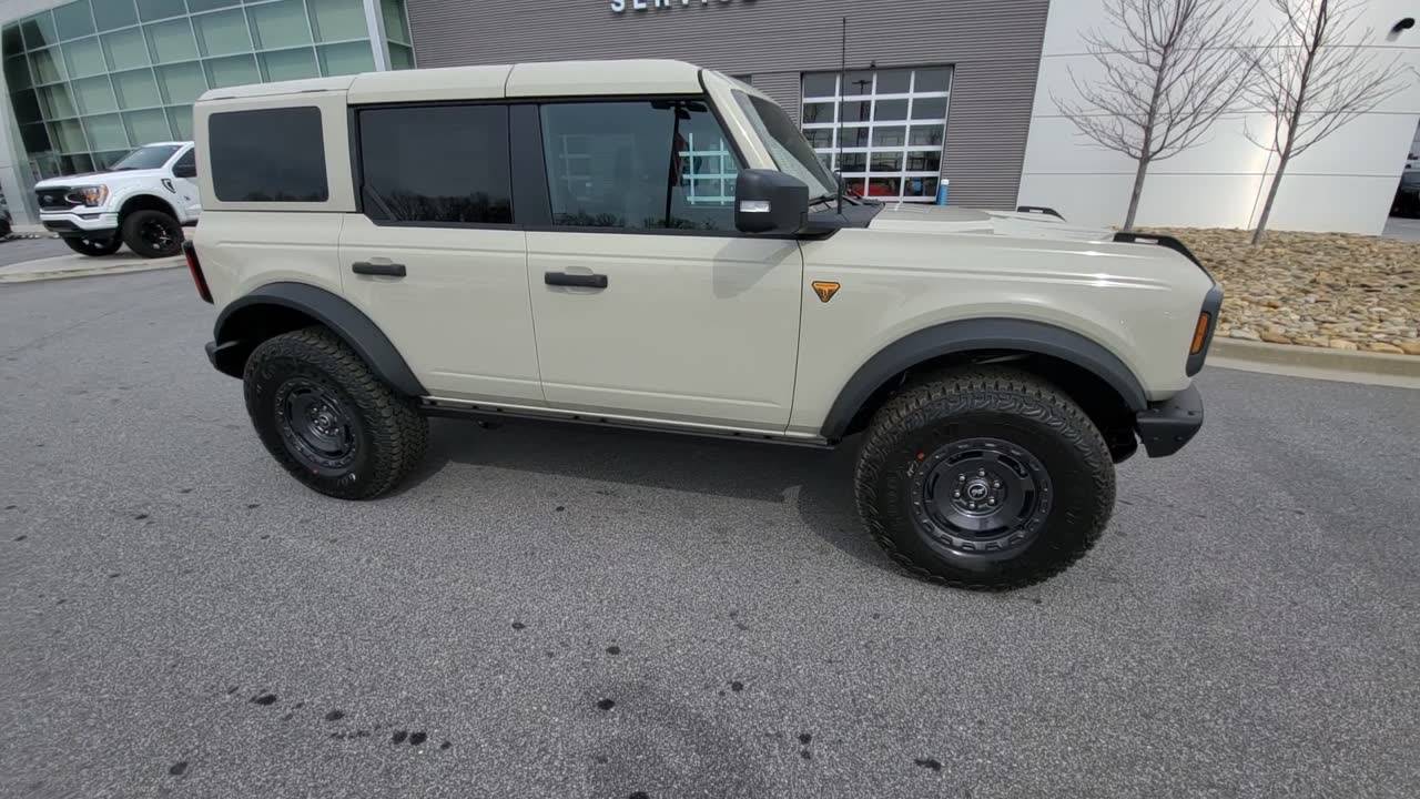 Ford Bronco Desert Sand Bronco Club 65ce7d64-012e-4fb4-8d4d-2405f88a87b6_f00005