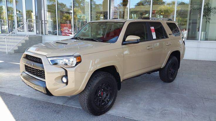 Ford Bronco Desert Sand Bronco Club 1742614544576-jv