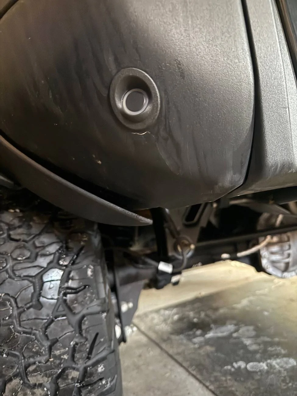 Ford Bronco Broken rear trim piece from factory? IMG_1515