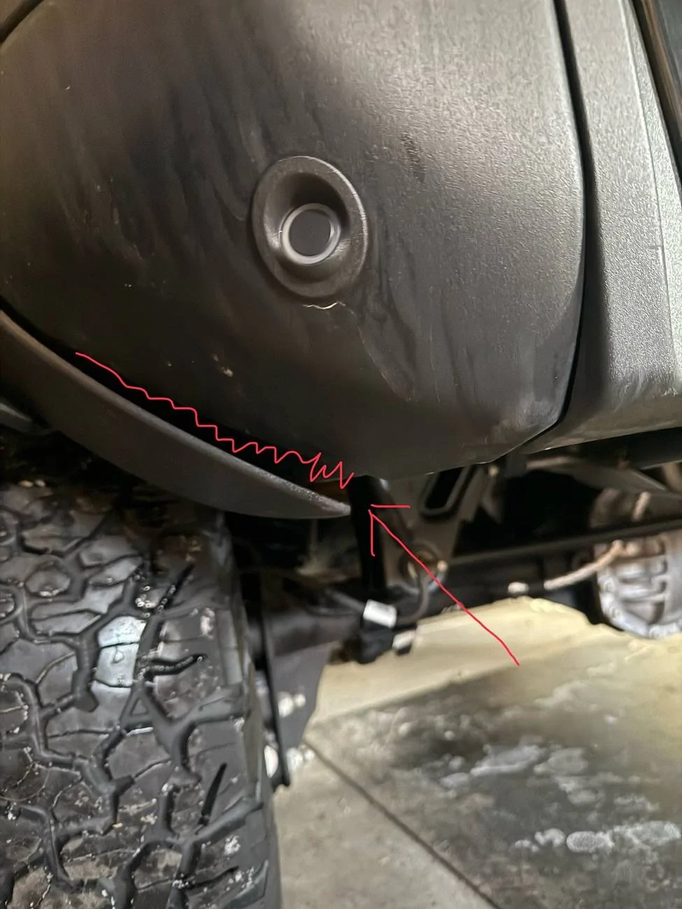 Ford Bronco Broken rear trim piece from factory? IMG_1515