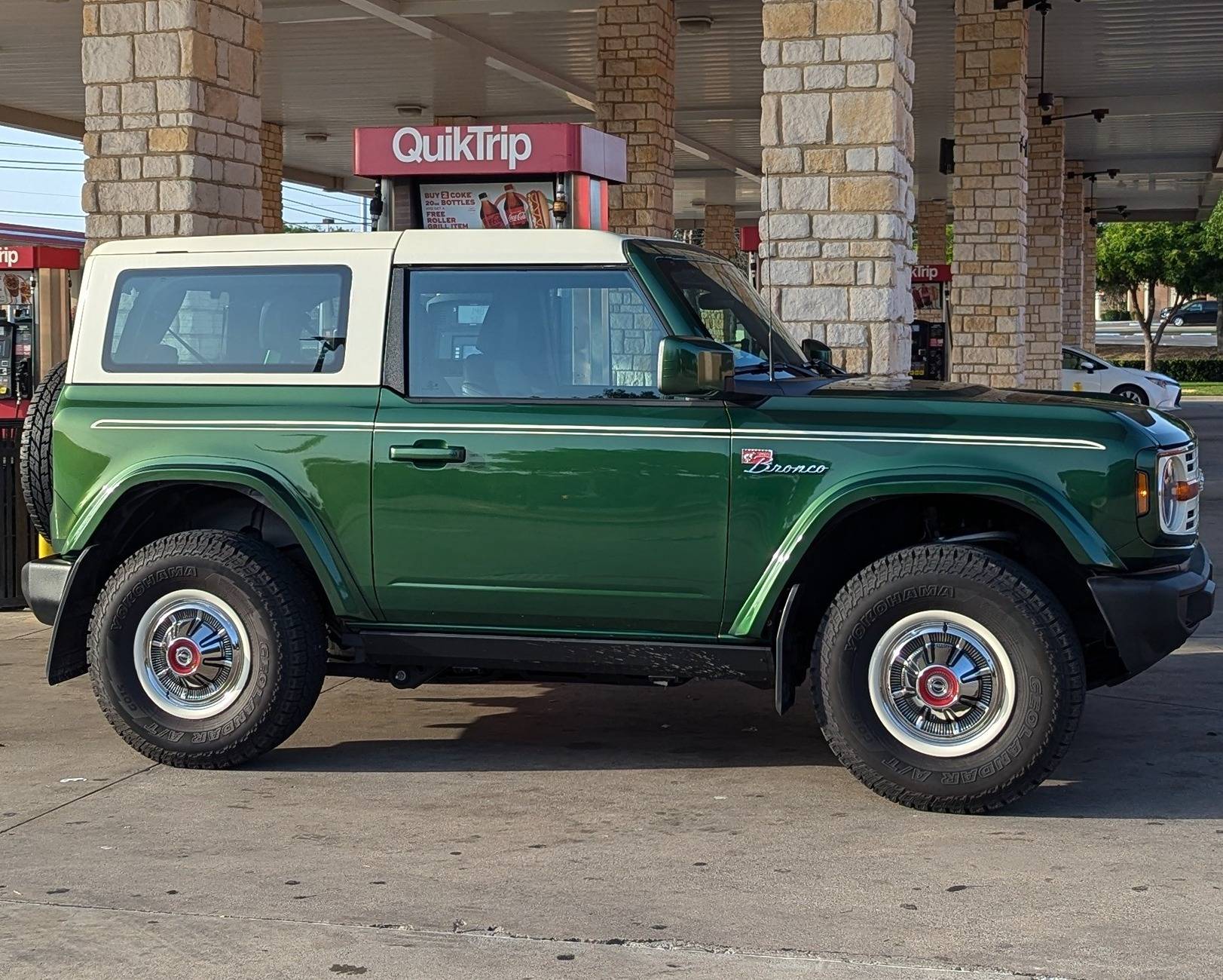 Ford Bronco Show us your installed wheel / tire upgrades here! (Pics) 1000008185