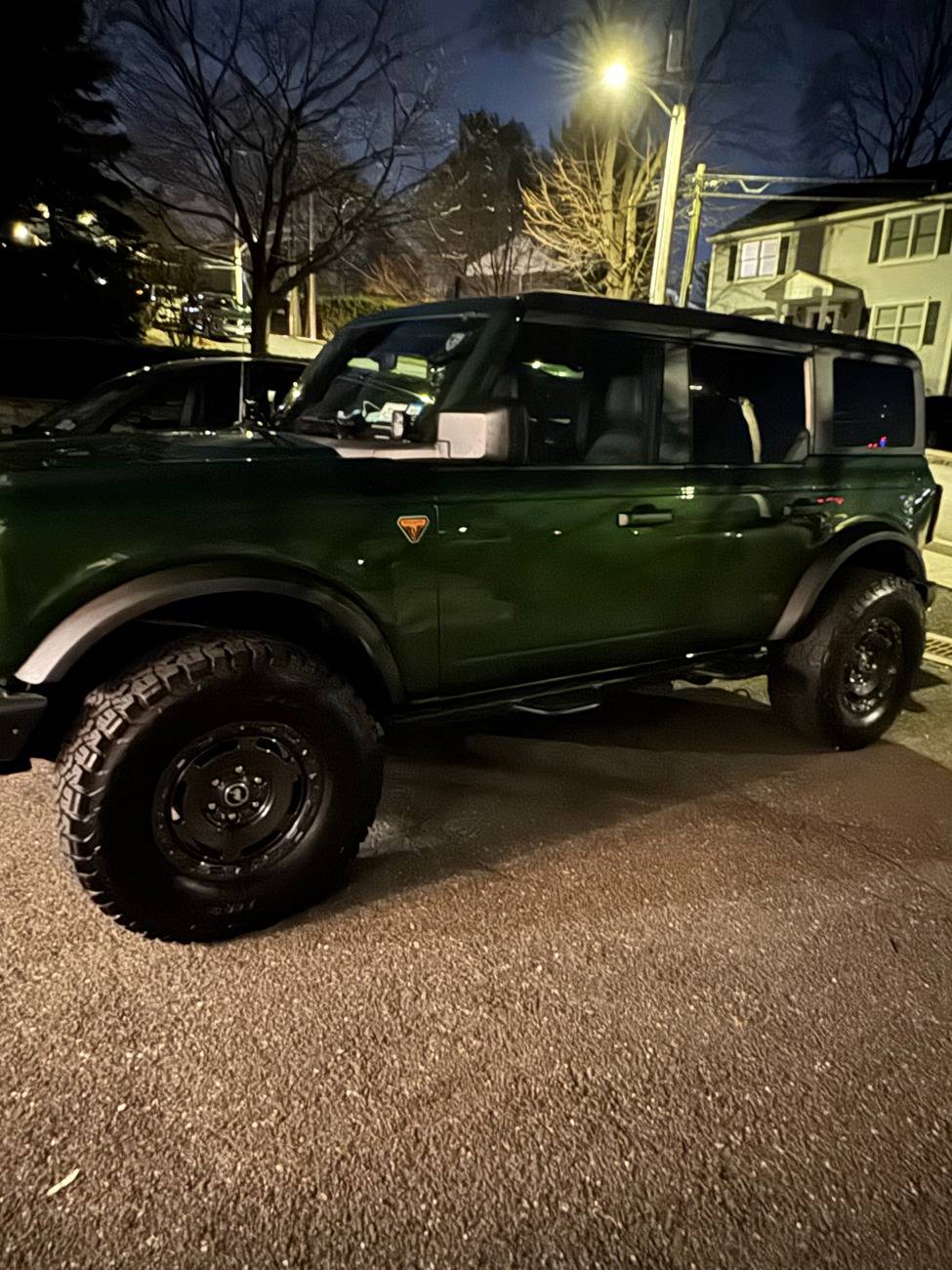 Ford Bronco Show us your installed wheel / tire upgrades here! (Pics) IMG_1004