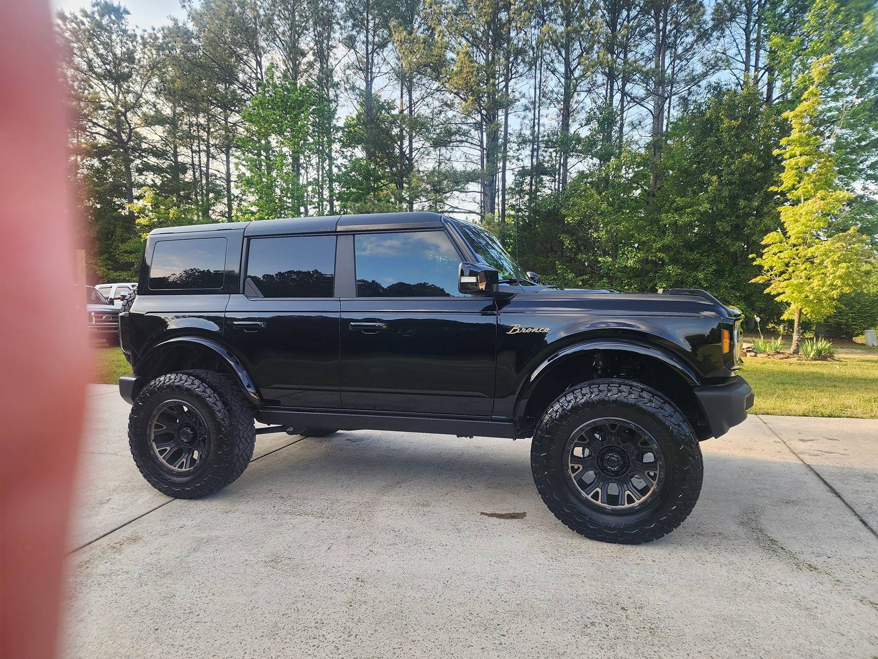 Ford Bronco Power steps - anyone install? Bronco side
