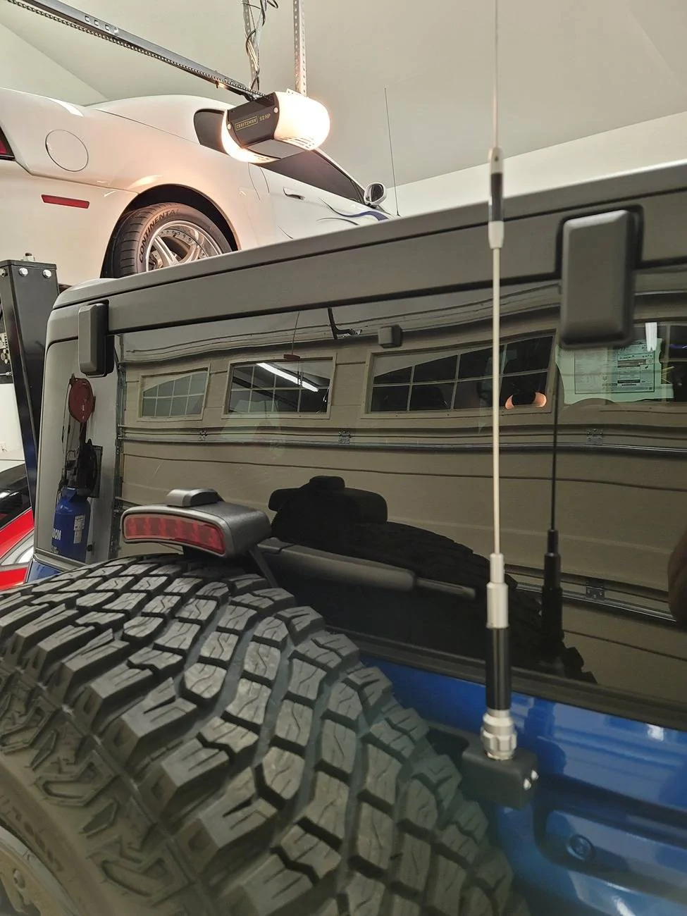 Ford Bronco Show off your HAM or GMRS setup 20230527_210749