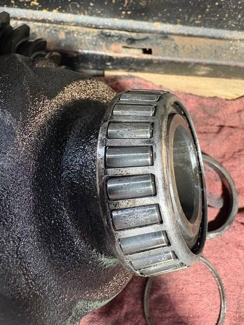 Ford Bronco 2022 Ford Bronco rear differential noise due to bearing failure Carrier bearin