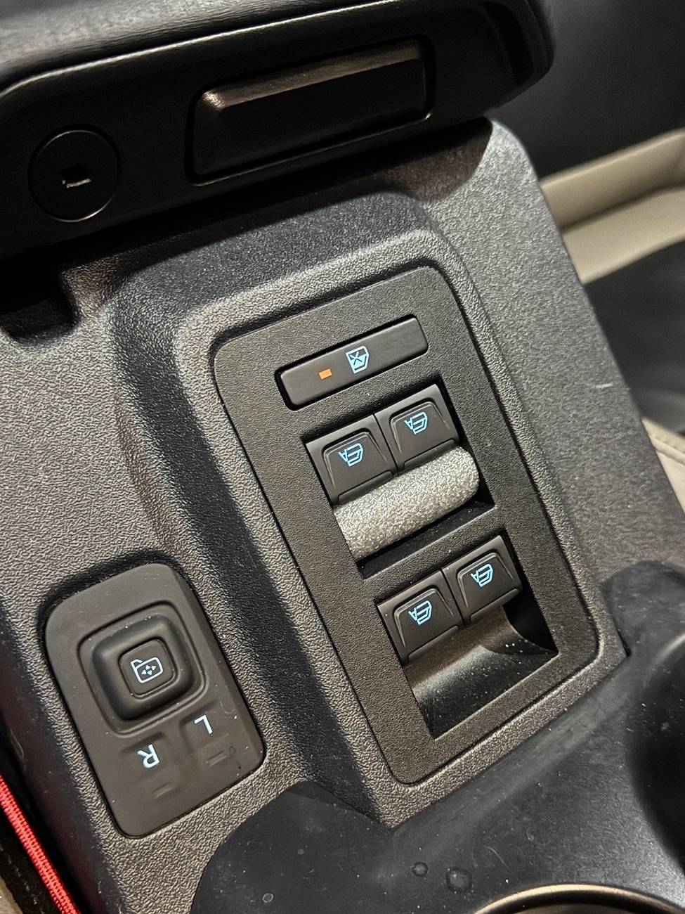 Ford Bronco Window Switches - Should they be Switched IMG_6487