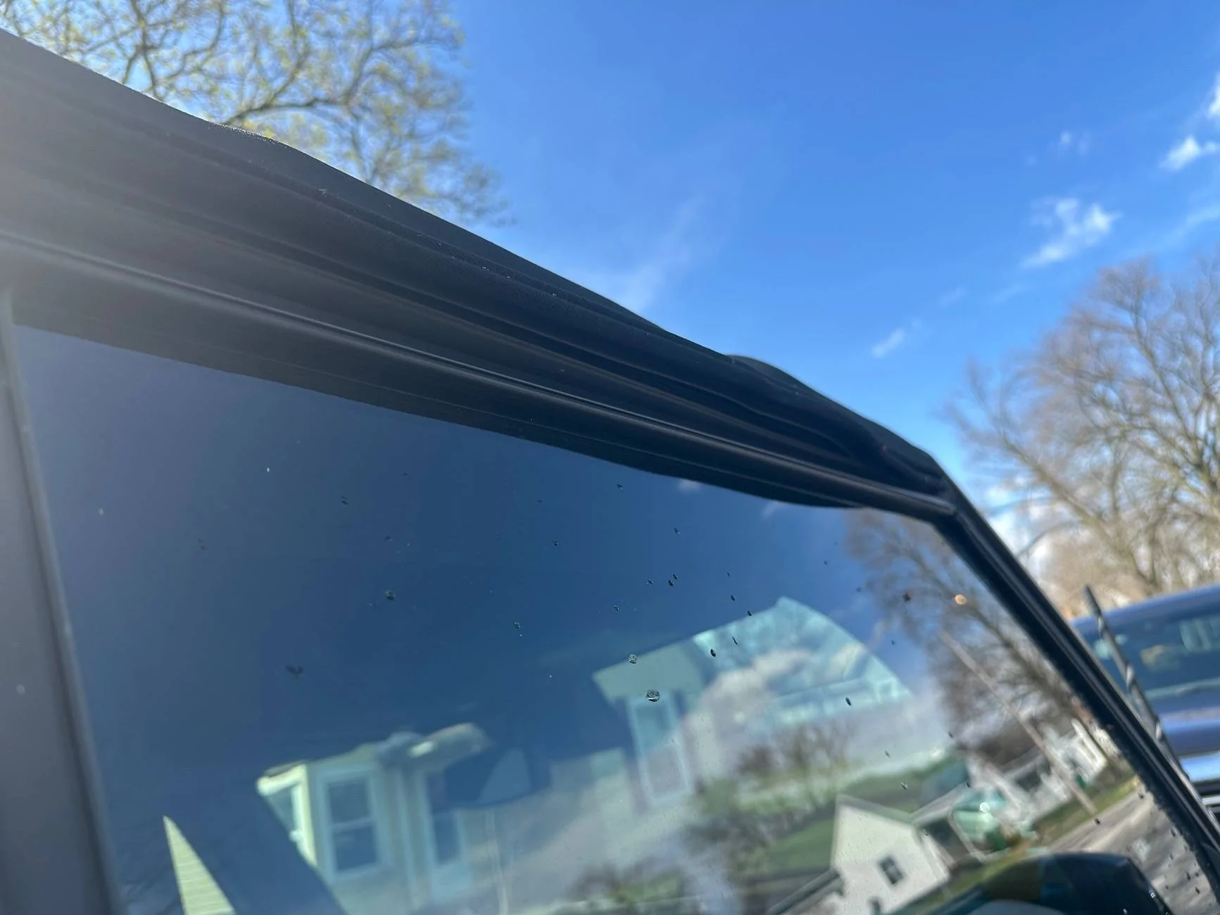 Ford Bronco Rubber window seal IMG_1709