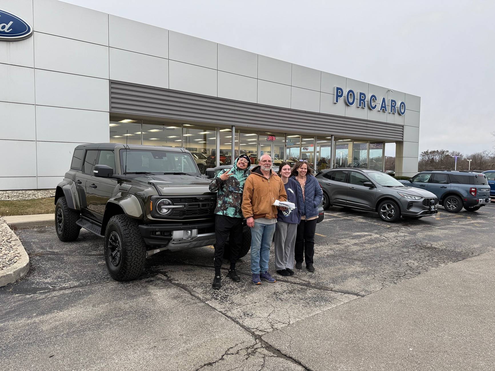 Ford Bronco Buying experience. Great deal. Leftover 24 1743564189637-x4