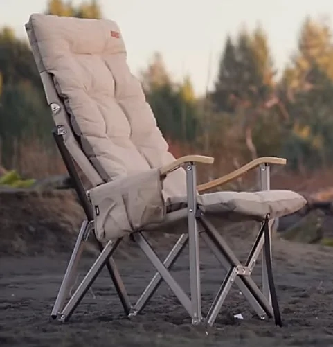 Ford Bronco Help identify this camp chair pls FoldingCampChair