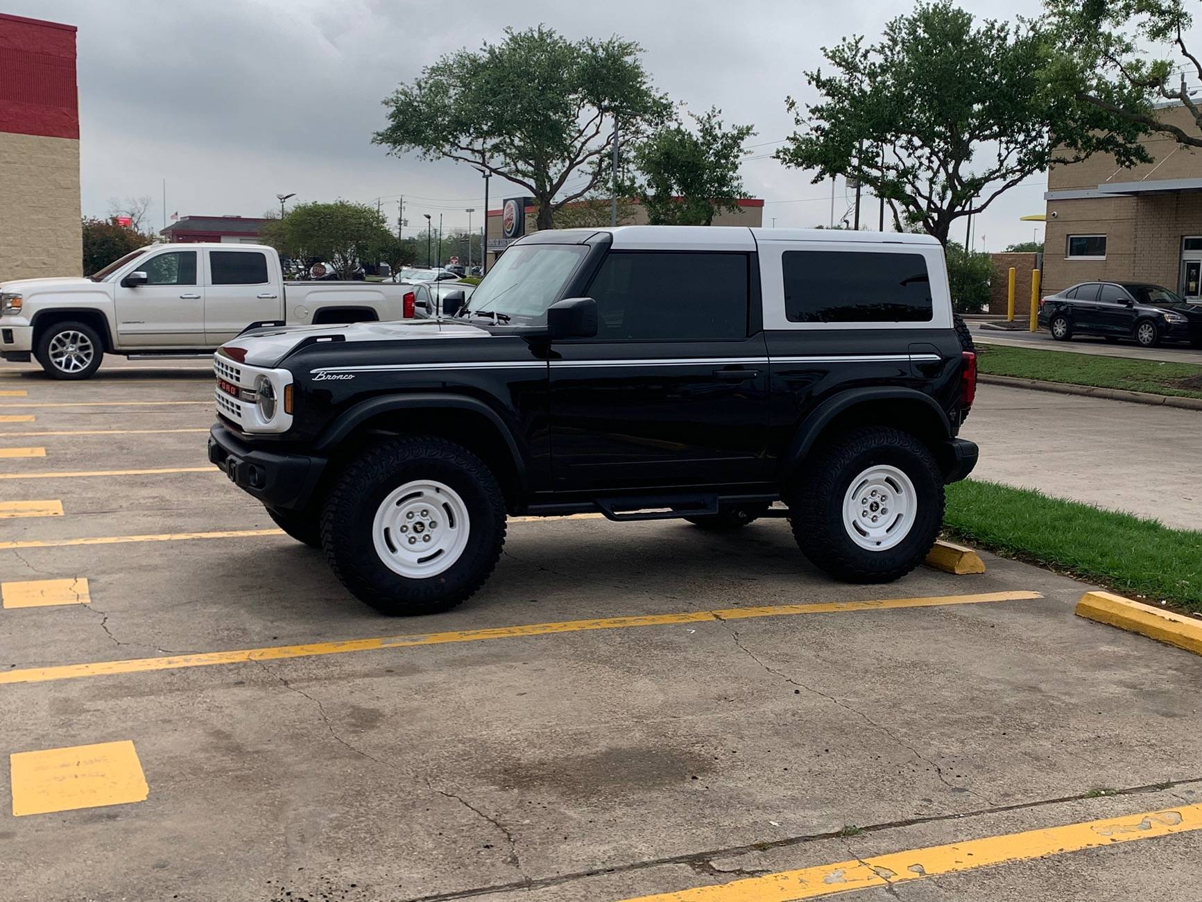 Ford Bronco Two Door Tuesday Lets See Them Two Doors IMG_4825
