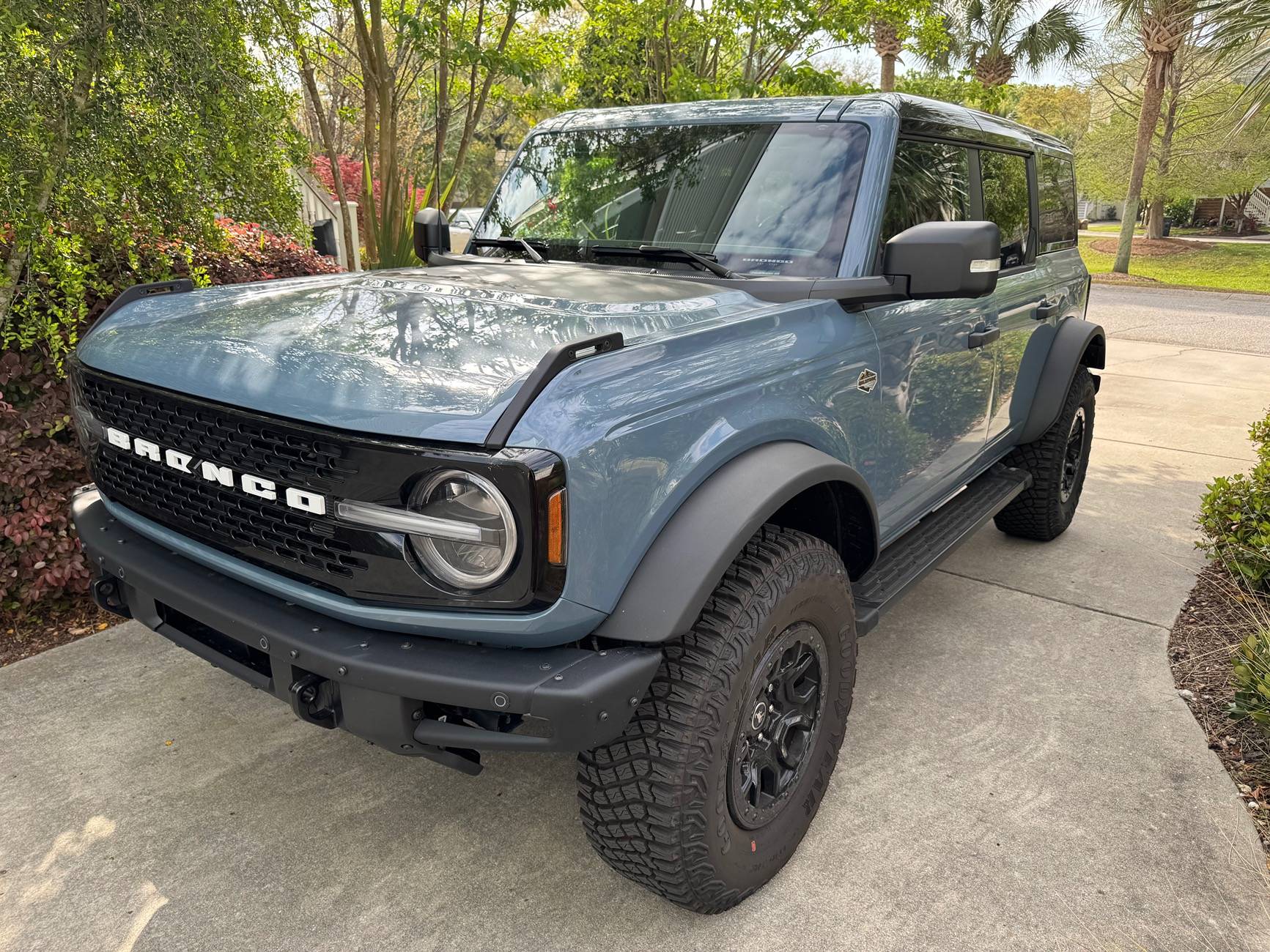 Ford Bronco AZURE GRAY METALLIC Bronco Club IMG_4455
